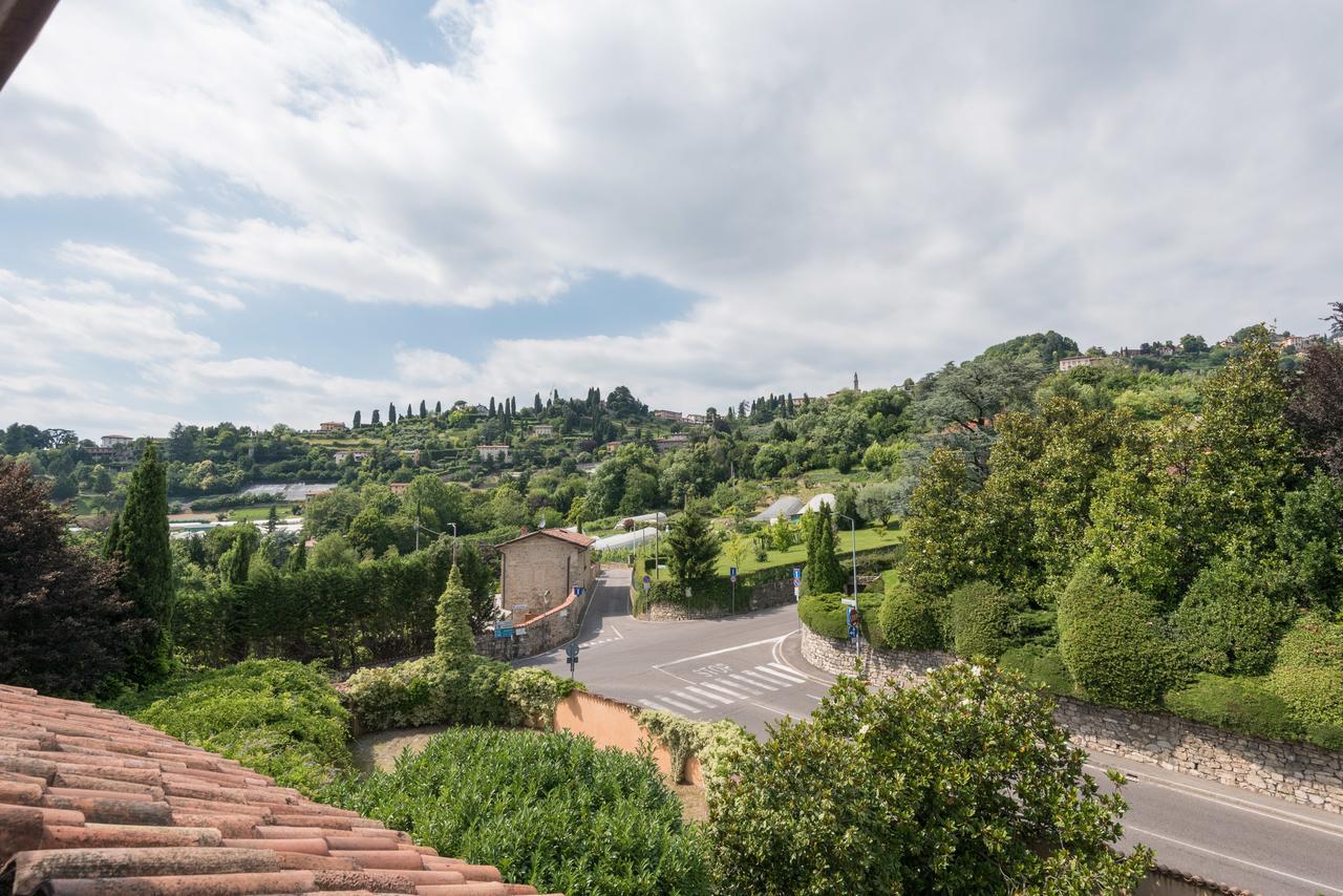 La Casa Dell'Architetto Bed & Breakfast Bergamo Bagian luar foto